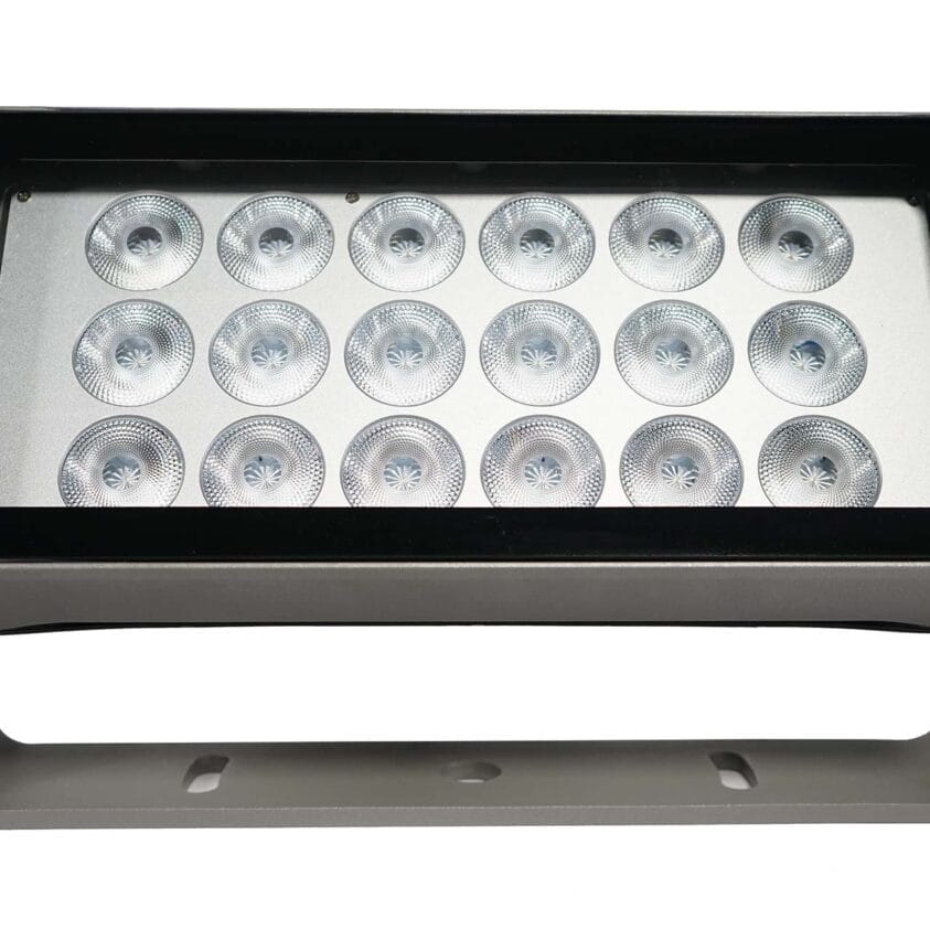ARC Wash 150 Architecturale LED-washer voor vaste installaties 18 led RGBW Waterdicht - Image 2