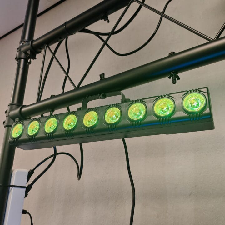 36W ledbar met 9 RGBW leds en afstandsbediening