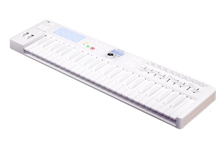Arturia Keylab Essential MK3 49 Alpine White USBMIDI keyboard