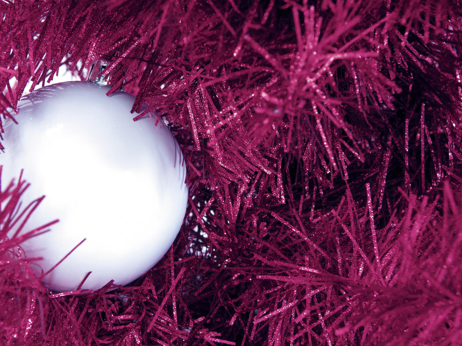 EUROPALMS Fir tree FUTURA violet metallic 180cm