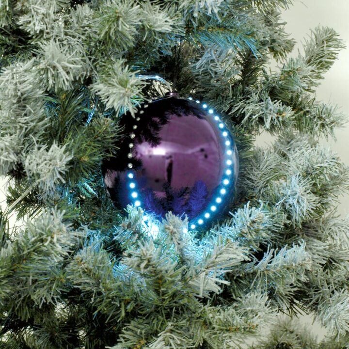 EUROPALMS LED Snowball 15cm purple EUROPALMS LED Snowball 15cm purple